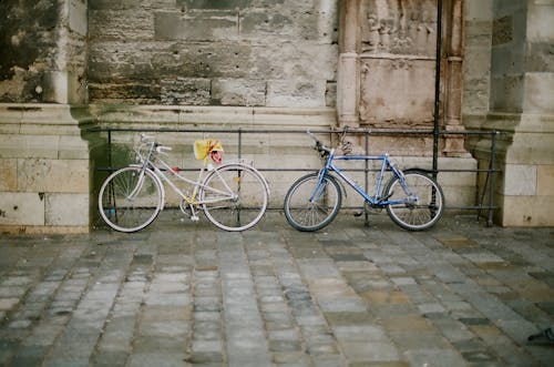 Fotos de stock gratuitas de 35 mm, analógico, bicicleta