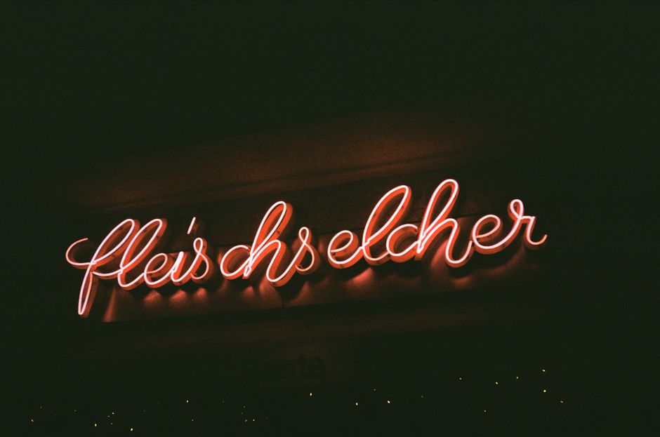 Glückliches Drehen und hohe Gewinne erwarten dich bei theslotsdj-casinos.com.de für ein aufregendes Spielerlebnis