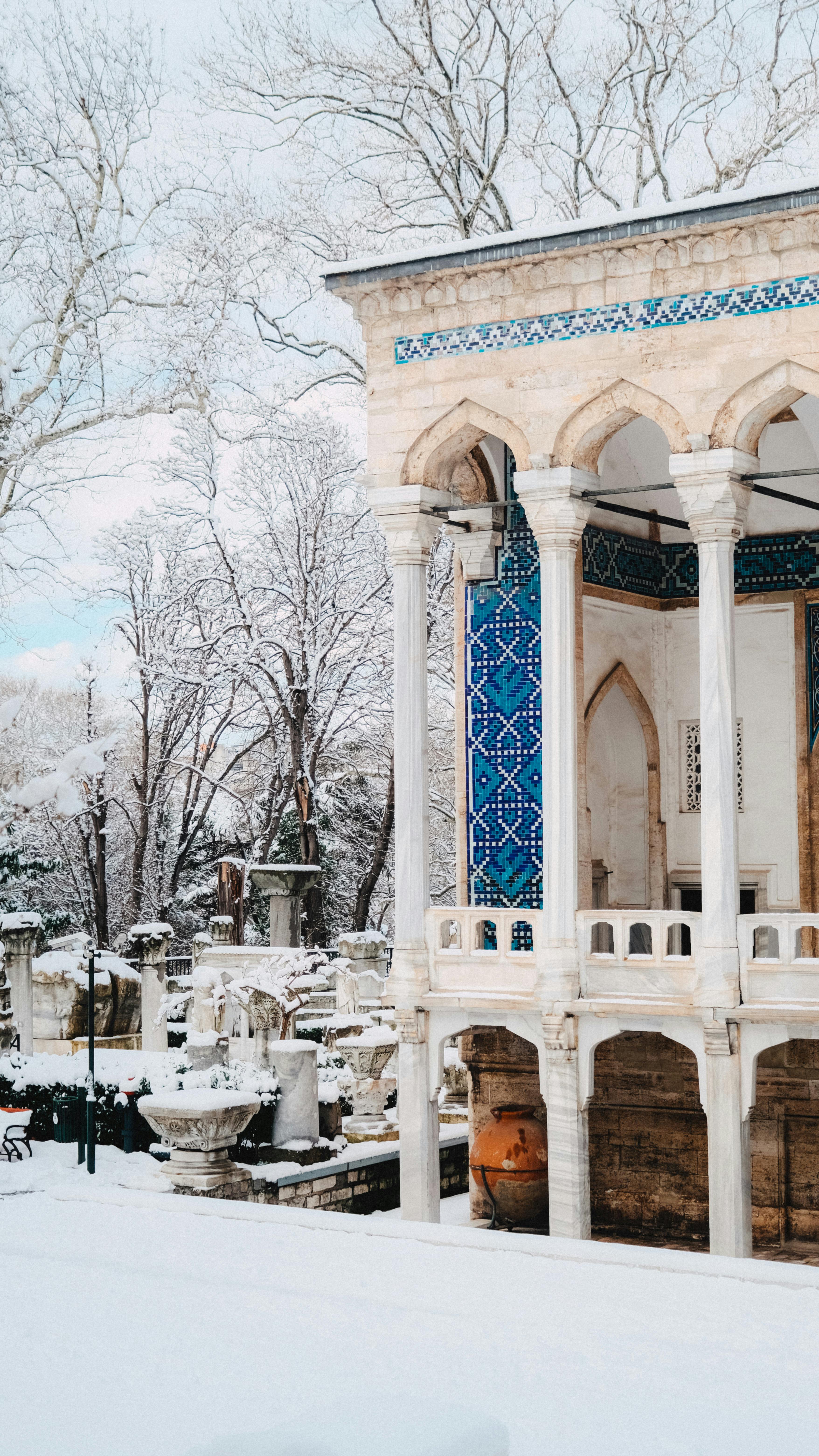 Should you go cold turkey from sugar?