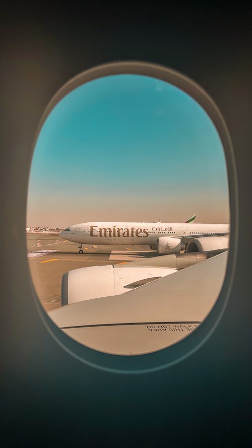 Foto d'estoc gratuïta de aeroport, avió, finestra