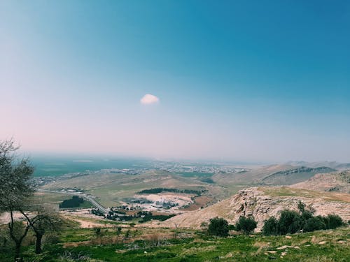 Základová fotografie zdarma na téma cestovní destinace, horizont, kopec