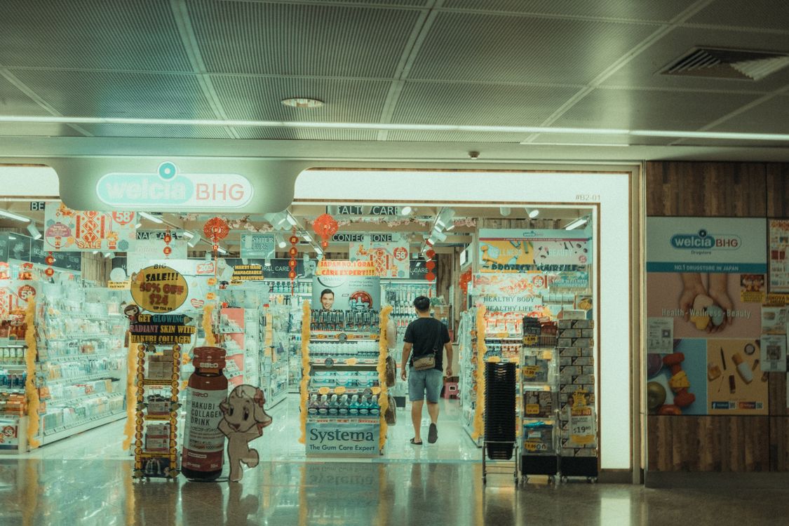 A Person in a Store · Free Stock Photo