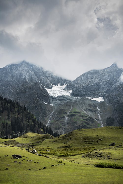 Foto profissional grátis de beleza na natureza, cadeia de montanhas, inverno