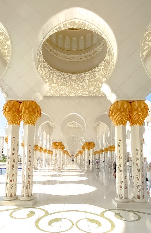 Sheikh Zayed Grand Mosque, Abu Dhabi, United Arab Emirates