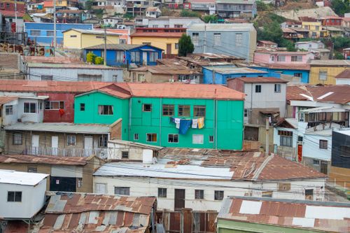Free Vibrant residential rooftops and architecture in Valparaíso's urban landscape. Stock Photo
