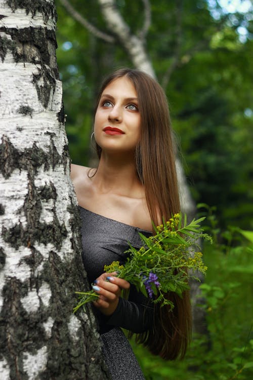 Foto profissional grátis de atraente, bonita, buquê de flores