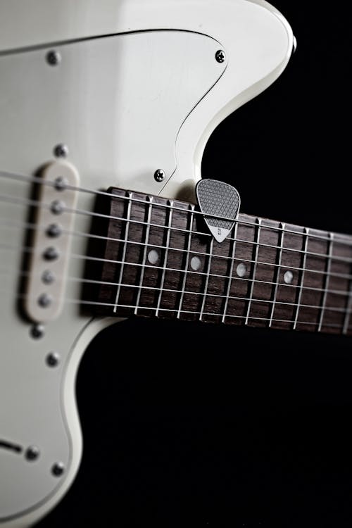 Foto d'estoc gratuïta de guitarra elèctrica, instrument de corda, instrument musical