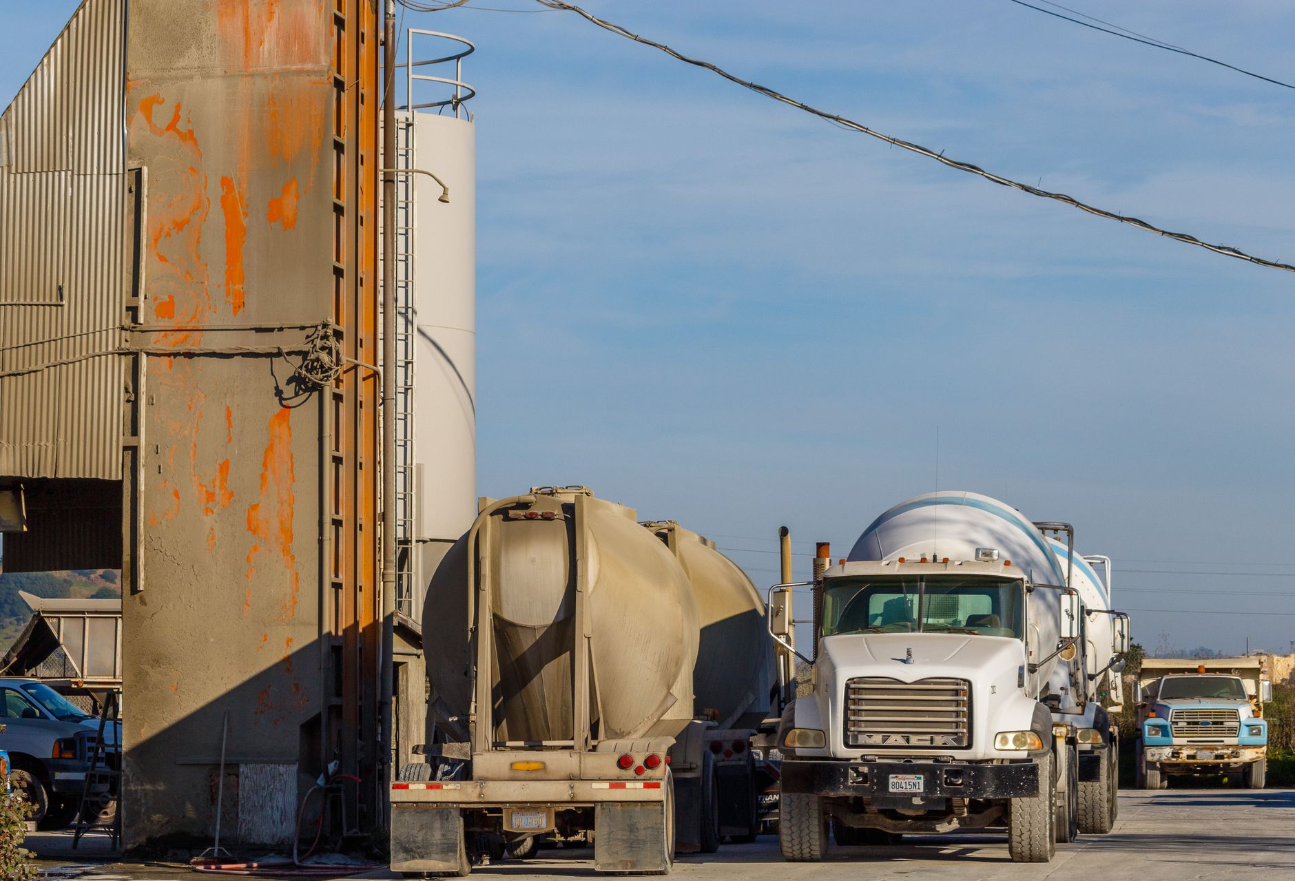 Construction M&A Activity: 480 Deals in 2025 Worth $28 Billion
