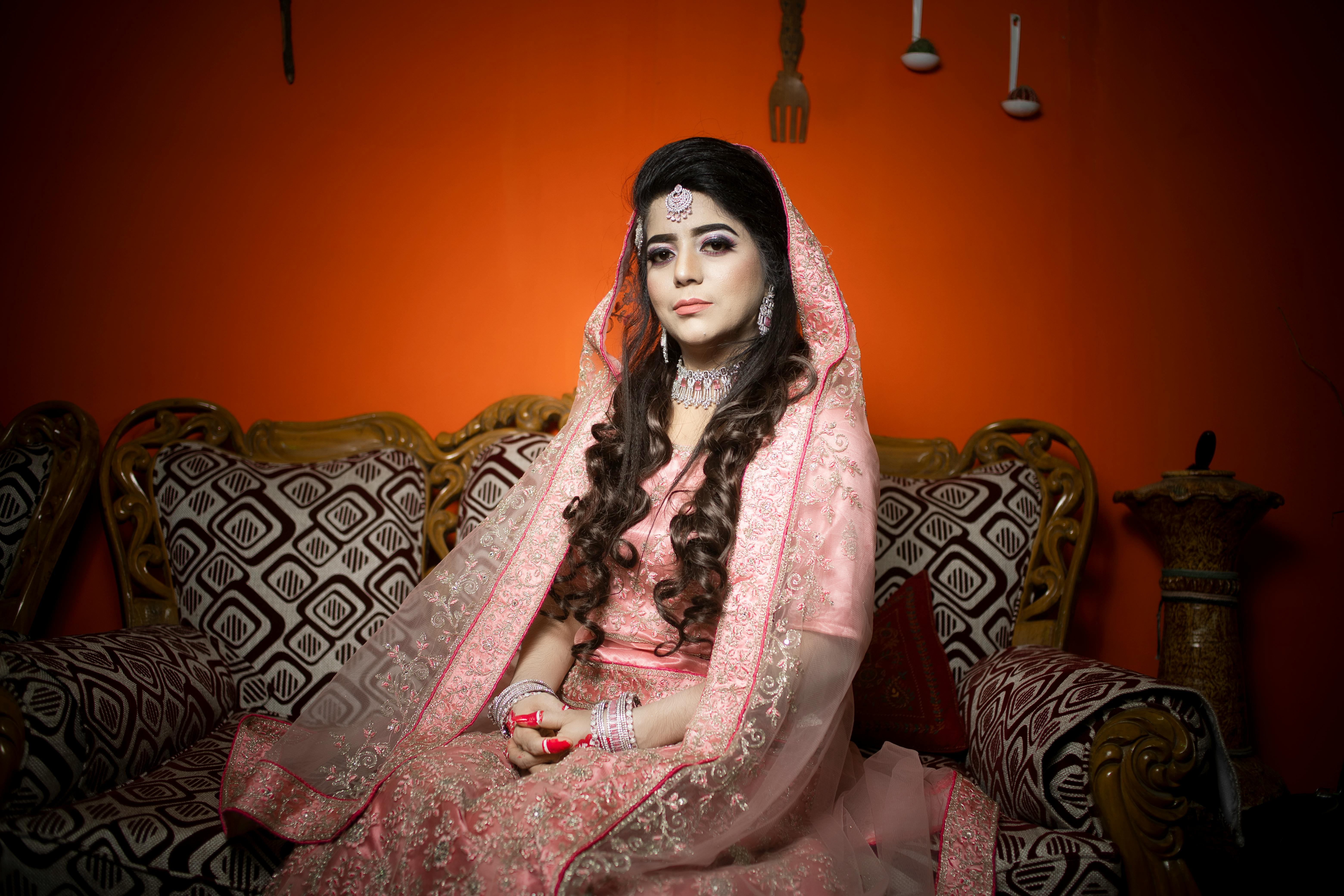 Pin by Eshal Ansari on Pakistani Bridal groom | Wedding photoshoot poses,  Pakistani wedding photography, Wedding poses