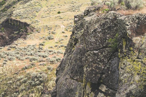 免费 岩石结构的航拍 素材图片