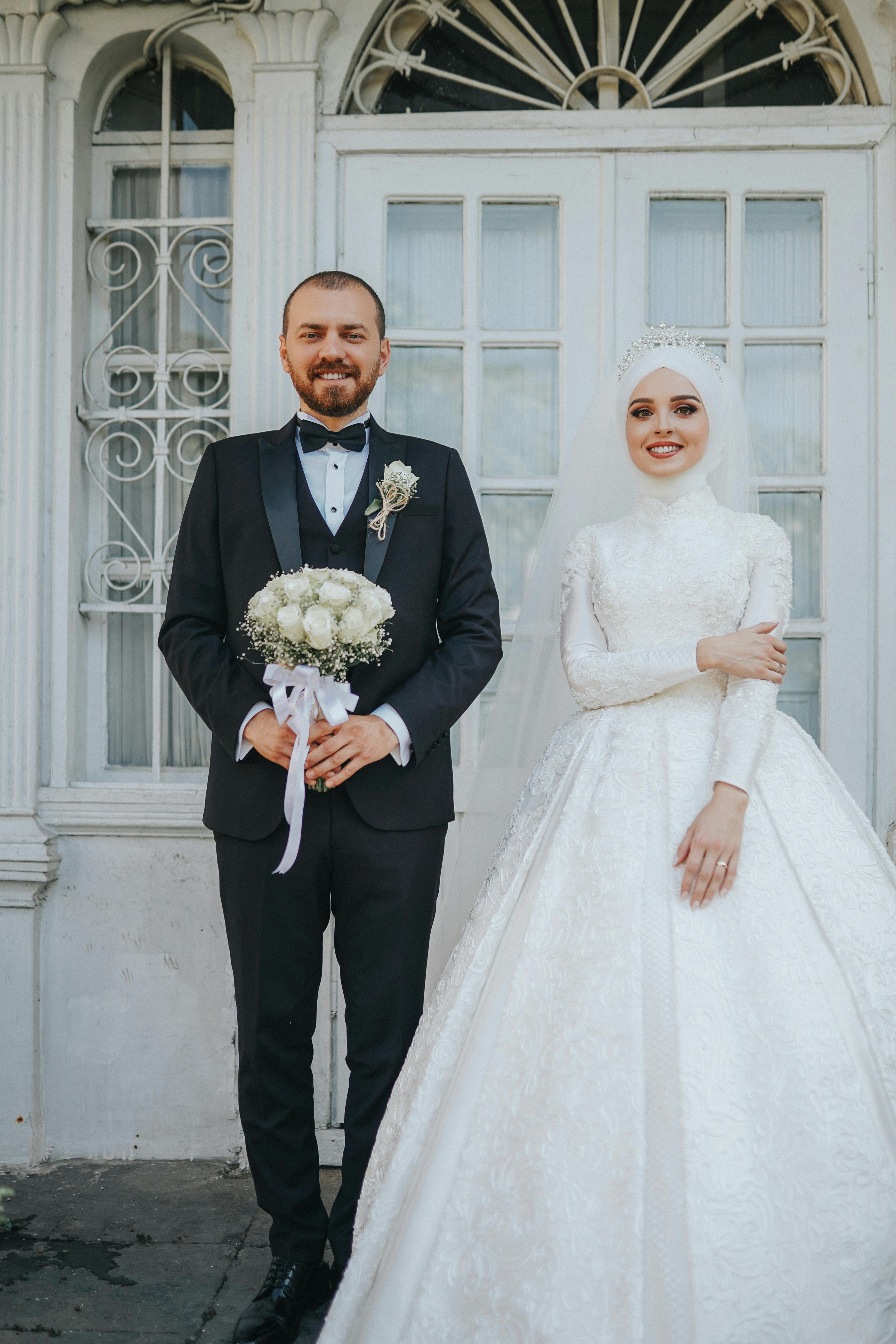 포르쉐 타이칸 차량 이미지