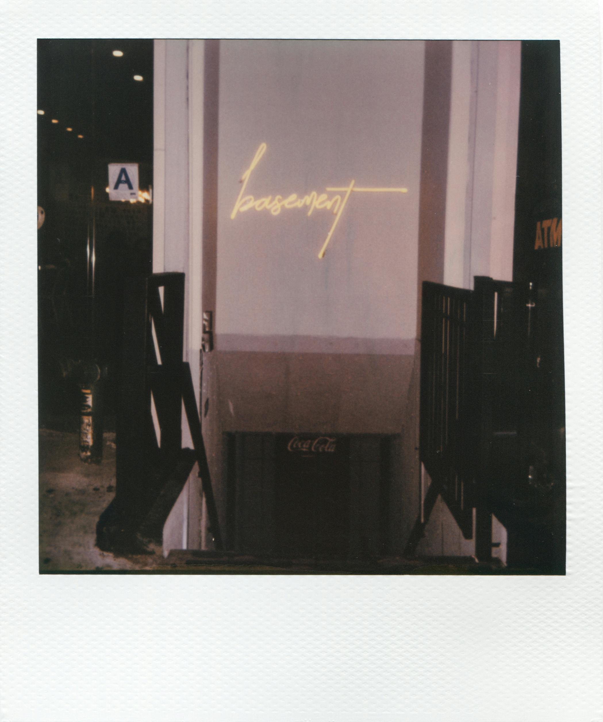 Why there is no basement in Florida?