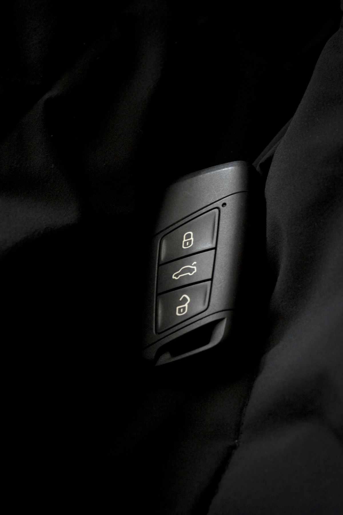 Télécommande et clé électronique automobile