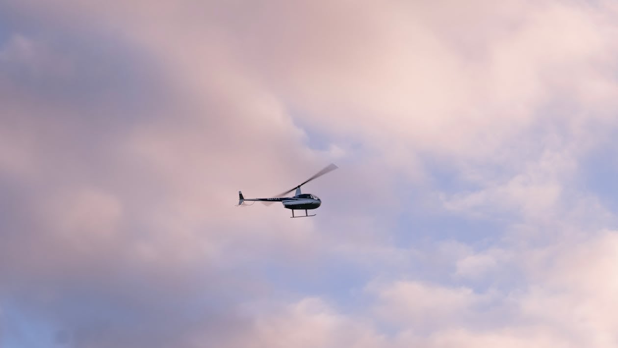 flugzeug in wolken flieger fliegen Stock Photo