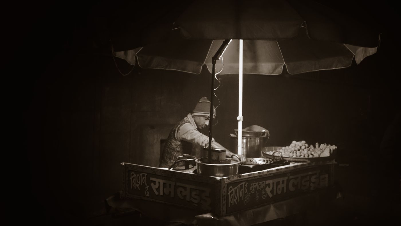 Hot Dog Cart Business: Low Overhead, High Foot Traffic
