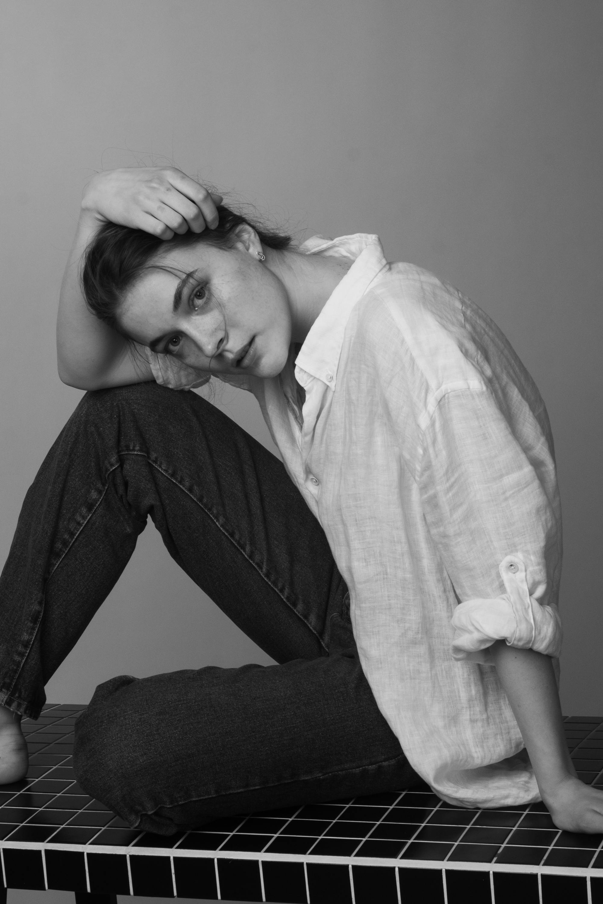 Woman Cant Button Her Jeans Photos, Download The BEST Free Woman Cant