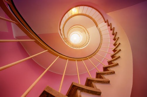 Escada Em Espiral