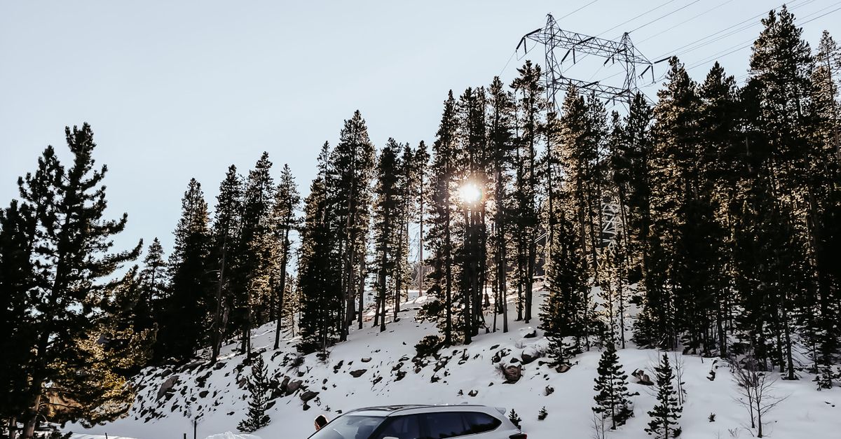 Профессиональные студийные фотографии автомобилей
