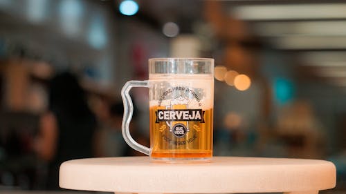 Ilmainen kuvapankkikuva tunnisteilla alkoholi, lähikuva, lasi muki