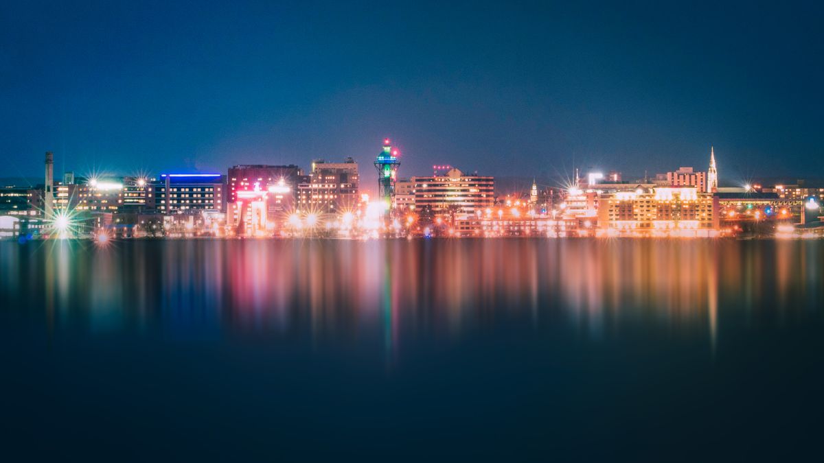 Top Toledo, OH Holiday Giveaways With No Purchase Necessary: Safe Entry Guide