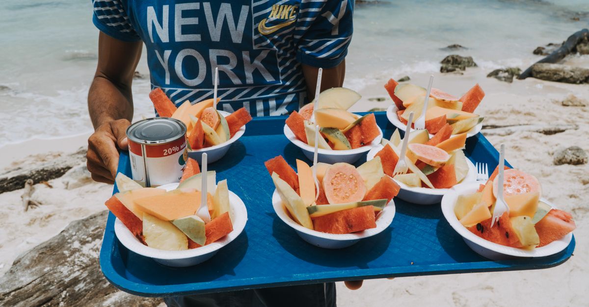 Cayman Islands Food & Dining — Caribbean travel guide