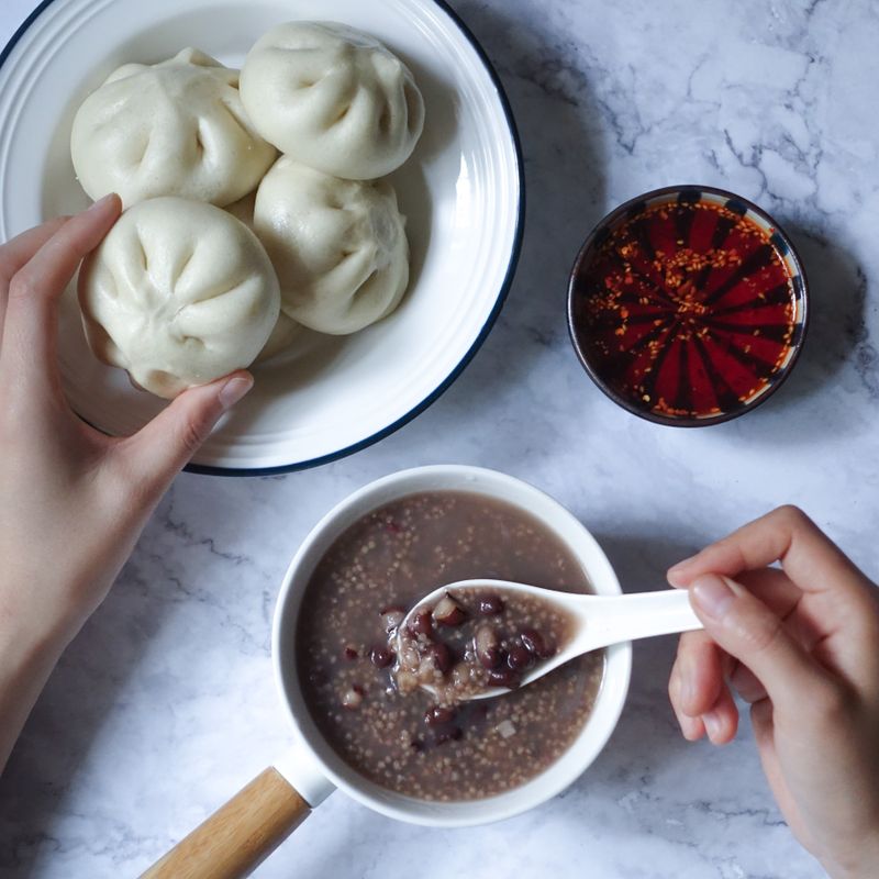 Instant Pot Steamed Custard Bun Breakfast Bread