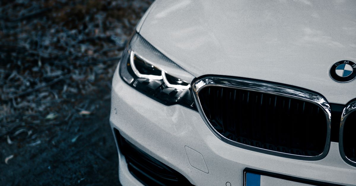 Photos De Studio Professionnelles D'Automobiles