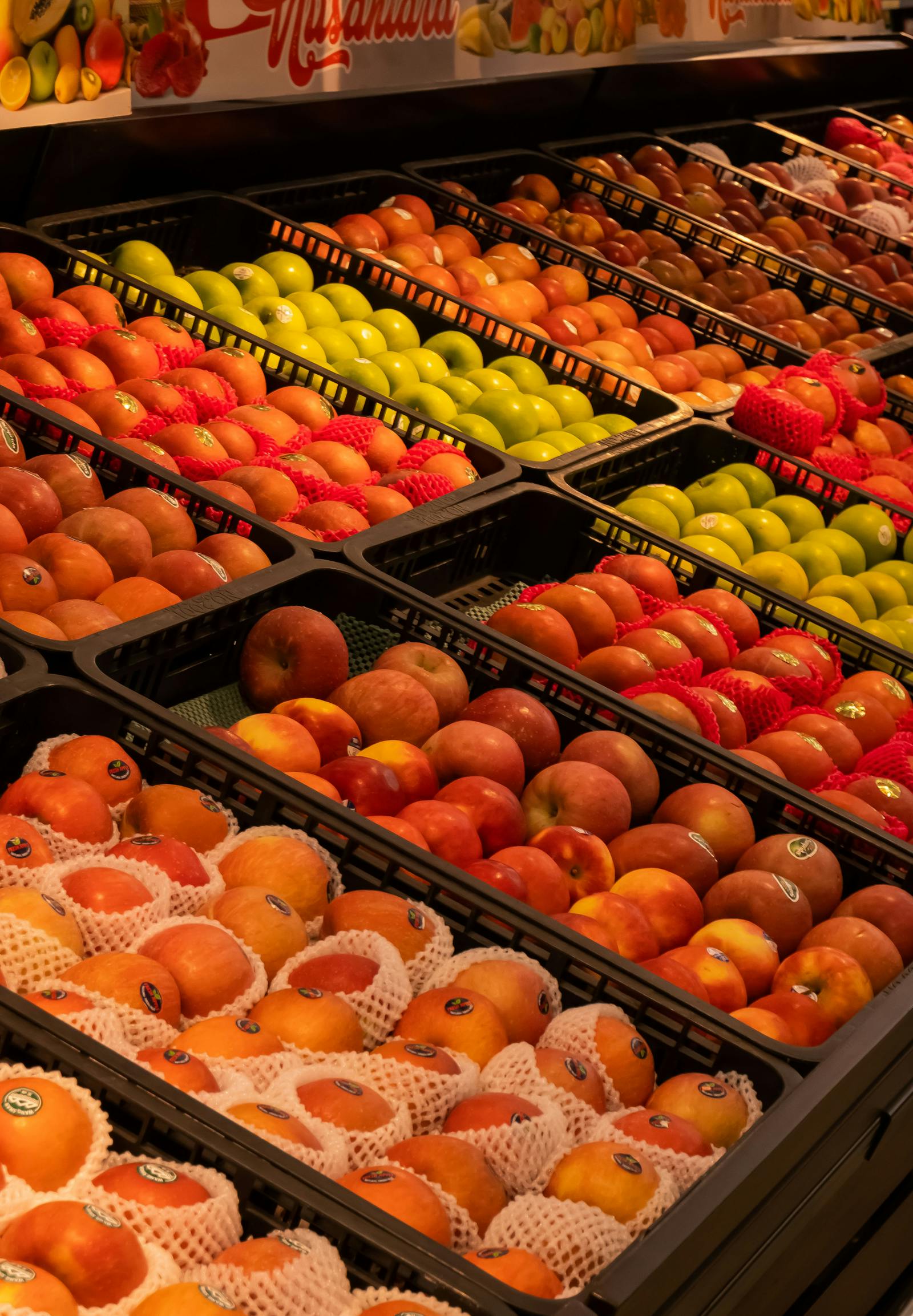 Rayonnage fruits et légumes de qualité