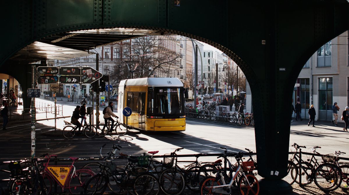 Dynamic street scene with bicycles and pedestrians in a city