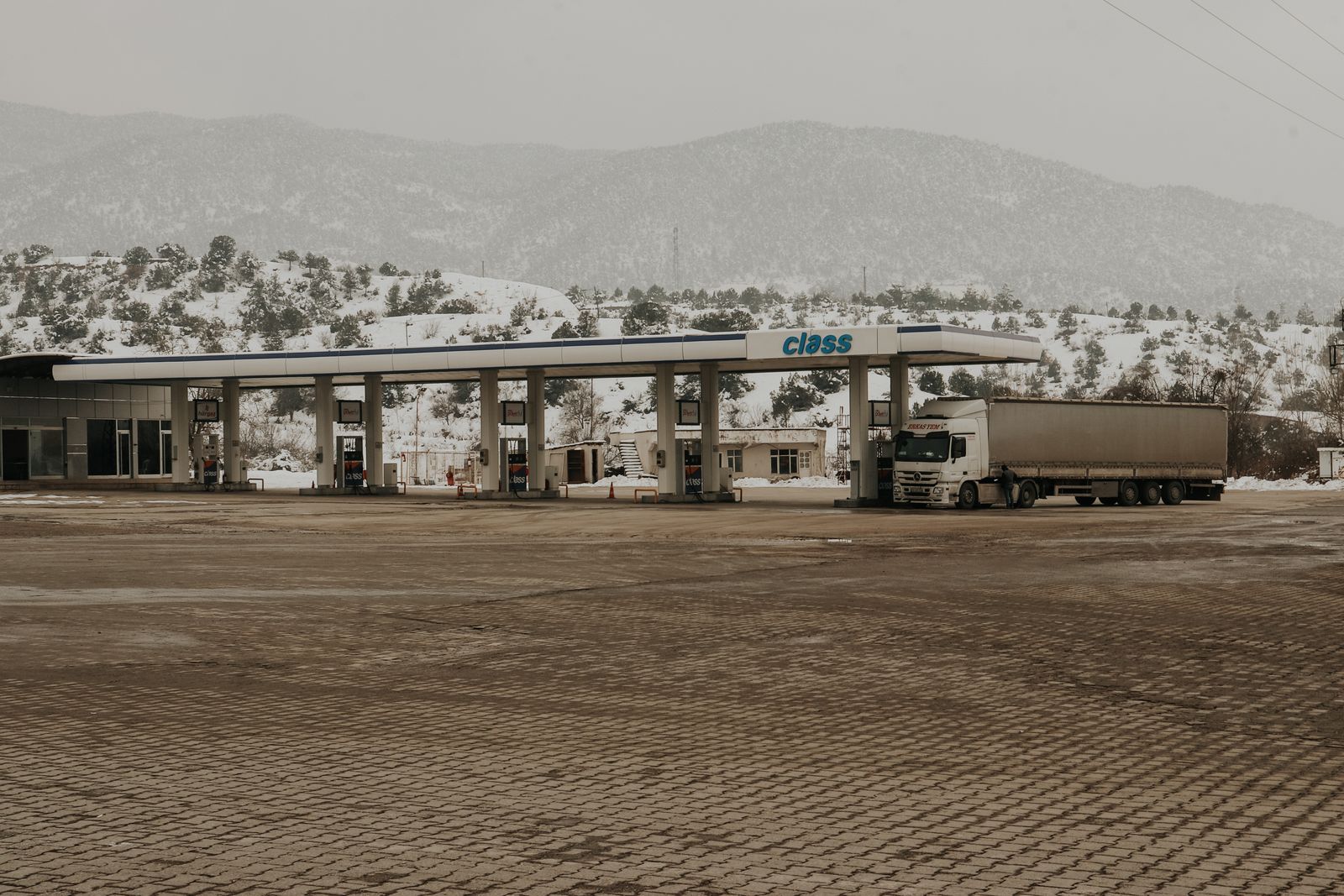 Diesel para de subir em outubro, mas já custa 20% mais que em janeiro; o que isso significa para a frota