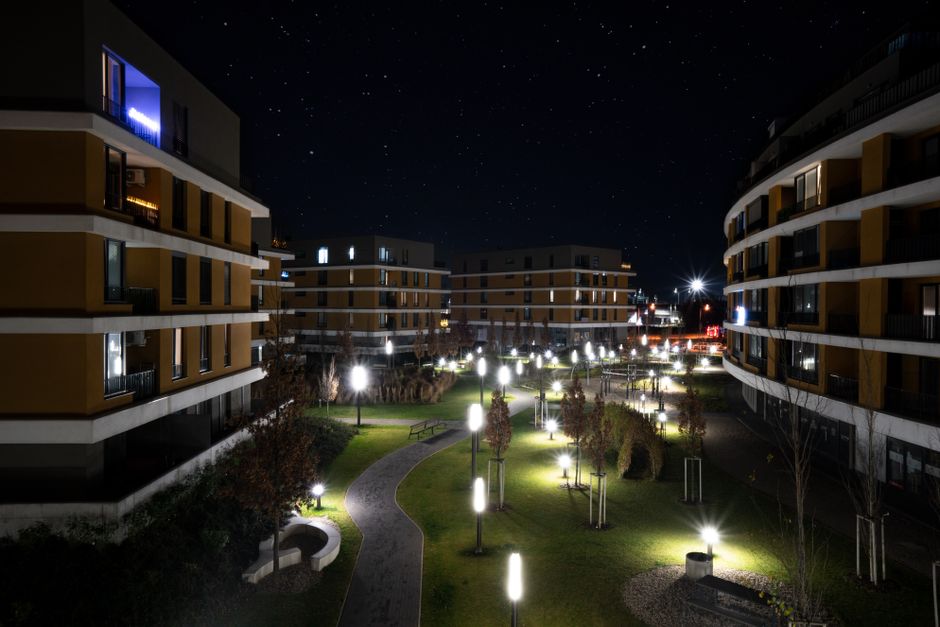 benefits of outdoor lighting for security
