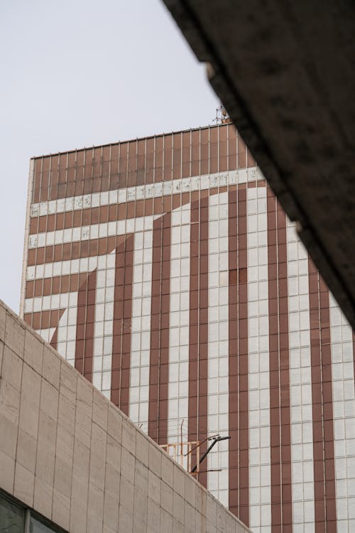 Fotobanka s bezplatnými fotkami na tému exteriér budovy, fasáda, fasády