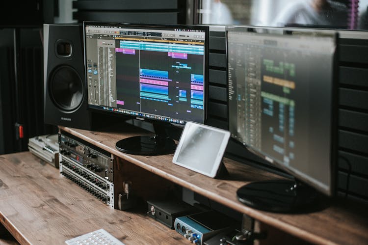 Sound Engineering Software On Monitors