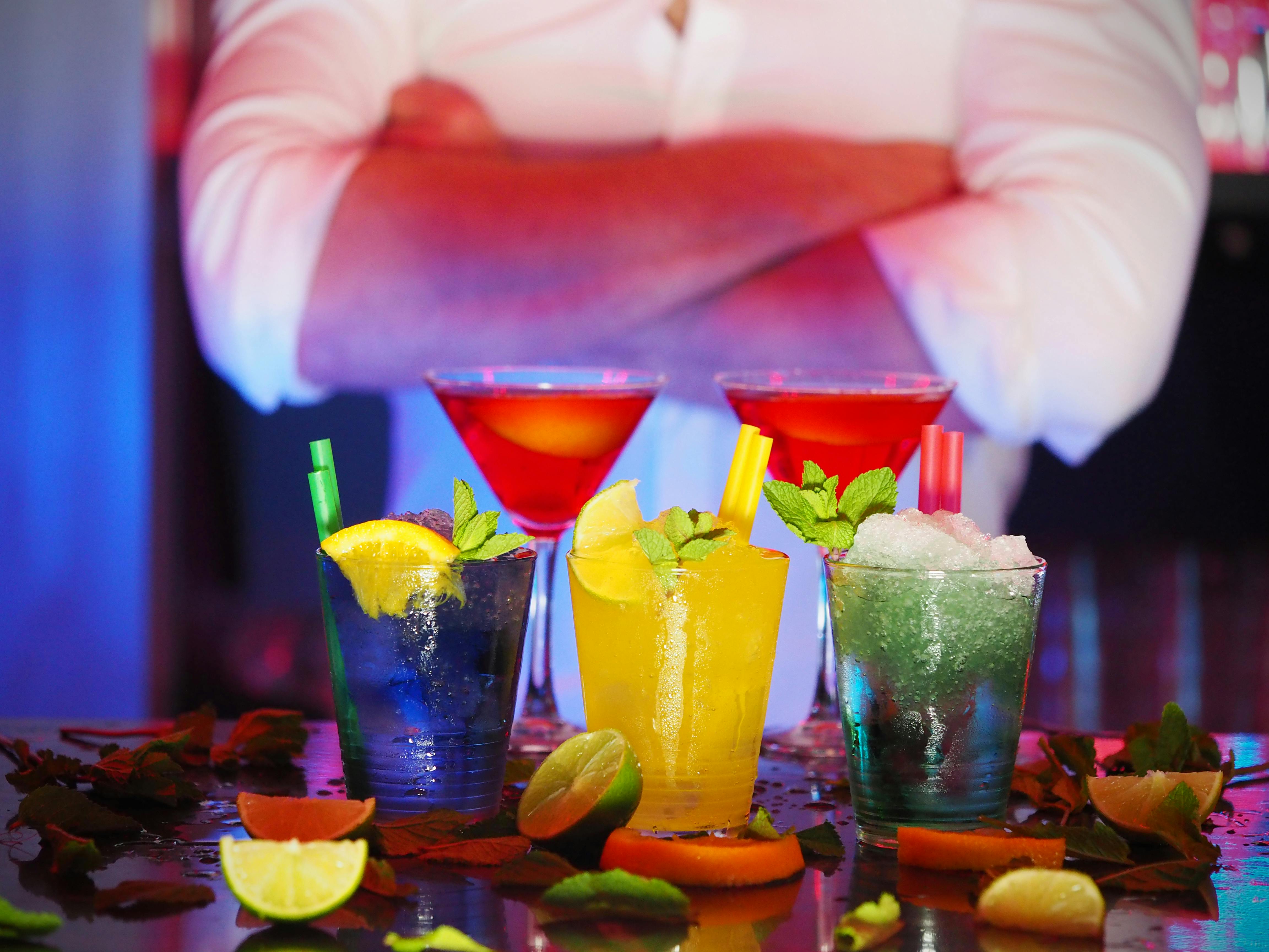 Bartender Photos, Download The BEST Free Bartender Stock Photos & HD Images