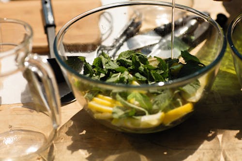 Free Green Vegetables in Clear Glass Bowl Stock Photo