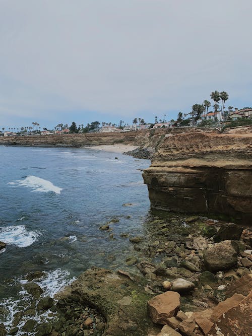 Foto profissional grátis de água, baía, costa