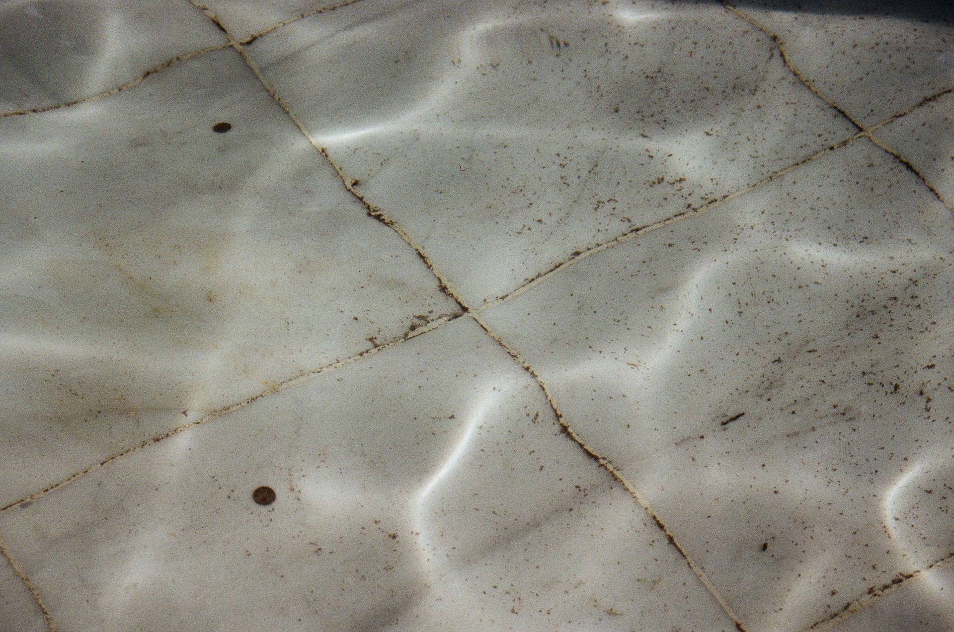 Tiles on Bottom of Swimming Pool