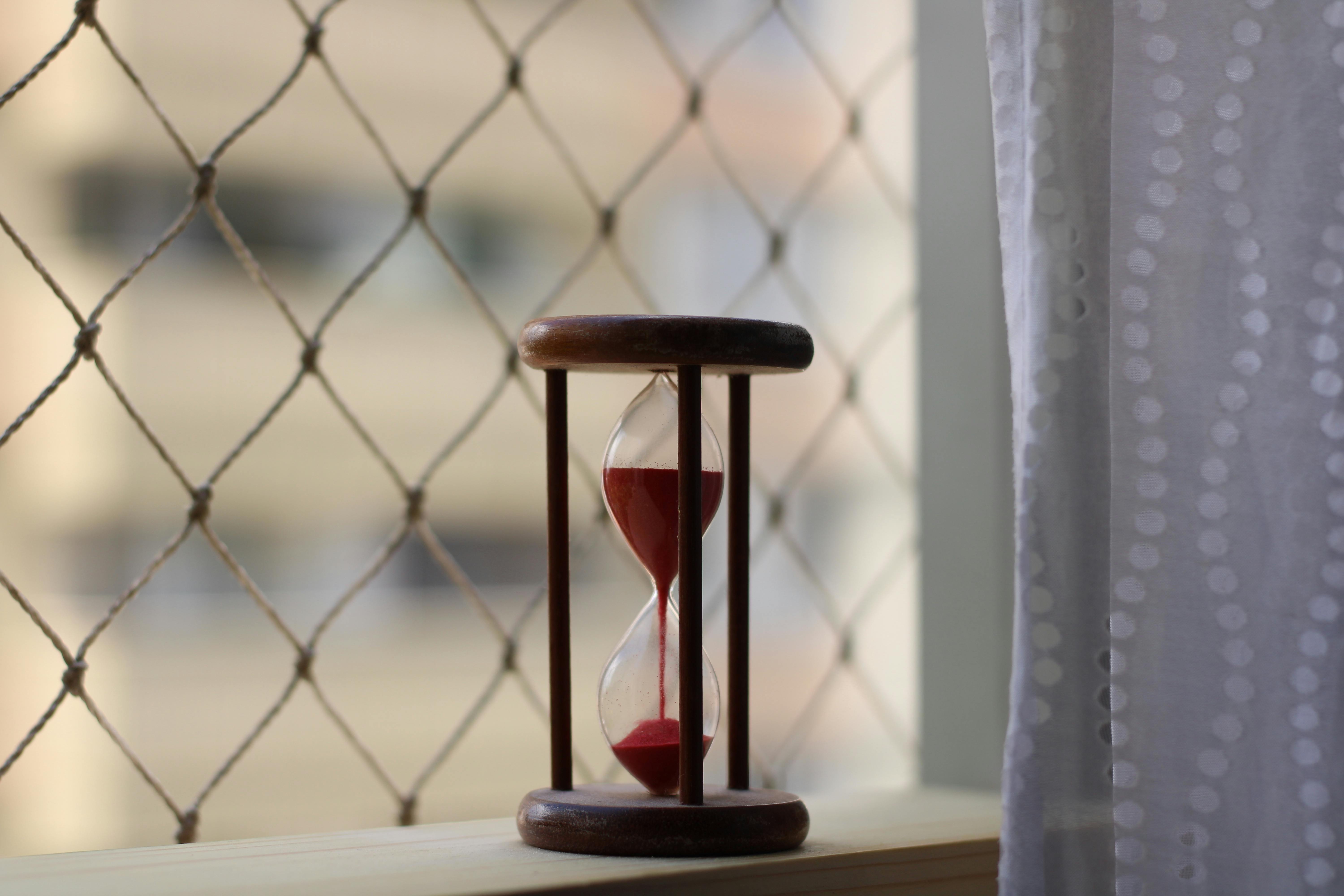 focus timer and notebook real home lifestyle photo 2