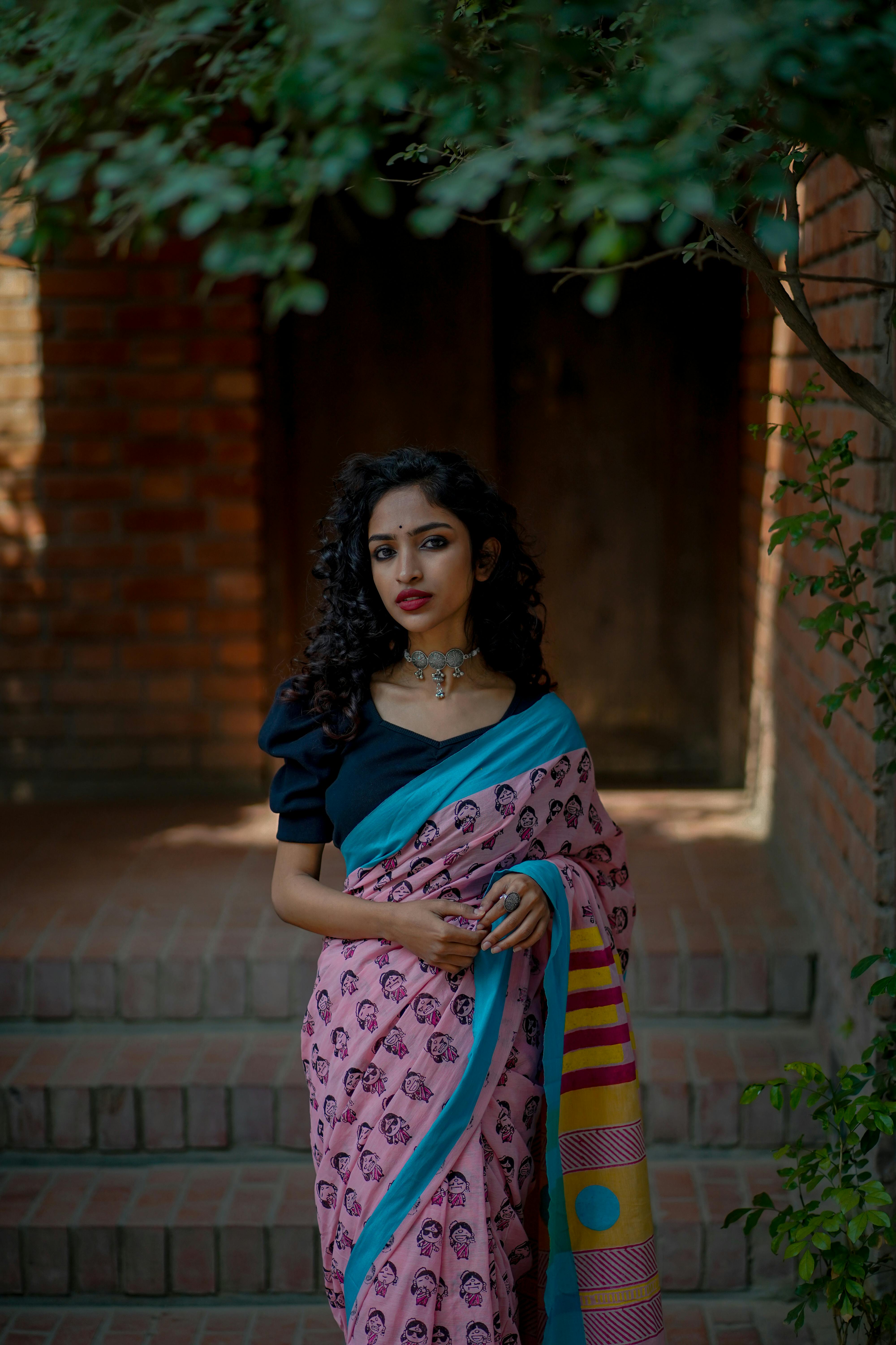 Leher - Naturally-Dyed Indigo Sari – Tarai Blue