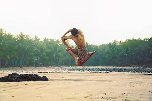 Бесплатное стоковое фото с аэрофотосъемка, воздушная йога, йога