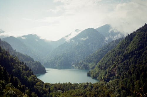 Бесплатное стоковое фото с Аэрофотосъемка, водоем, горы