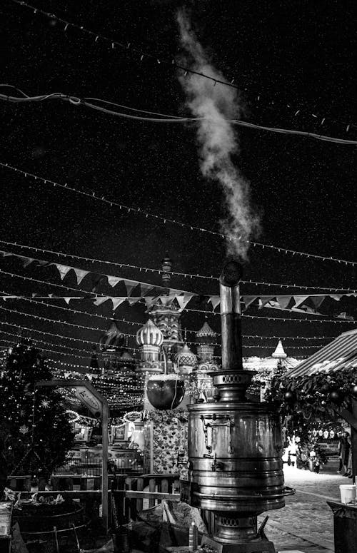 Foto d'estoc gratuïta de blanc i negre, fum, mercat nadalenc