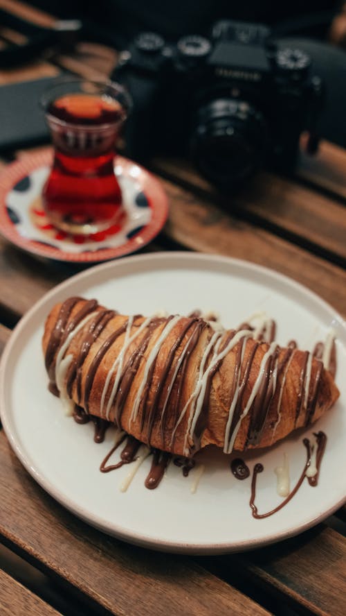 Kostenloses Stock Foto zu croissant, essen, hohe winkelansicht