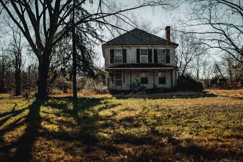 Free stock photo of abandoned, abandoned house, country Stock Photo