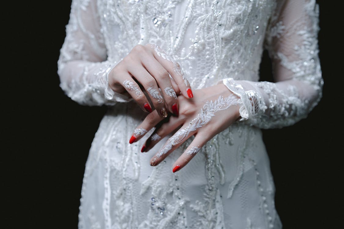Sheer Nude Bridal Nails