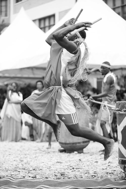 Gratis lagerfoto af afroamerikansk mand, ceremoni, dans