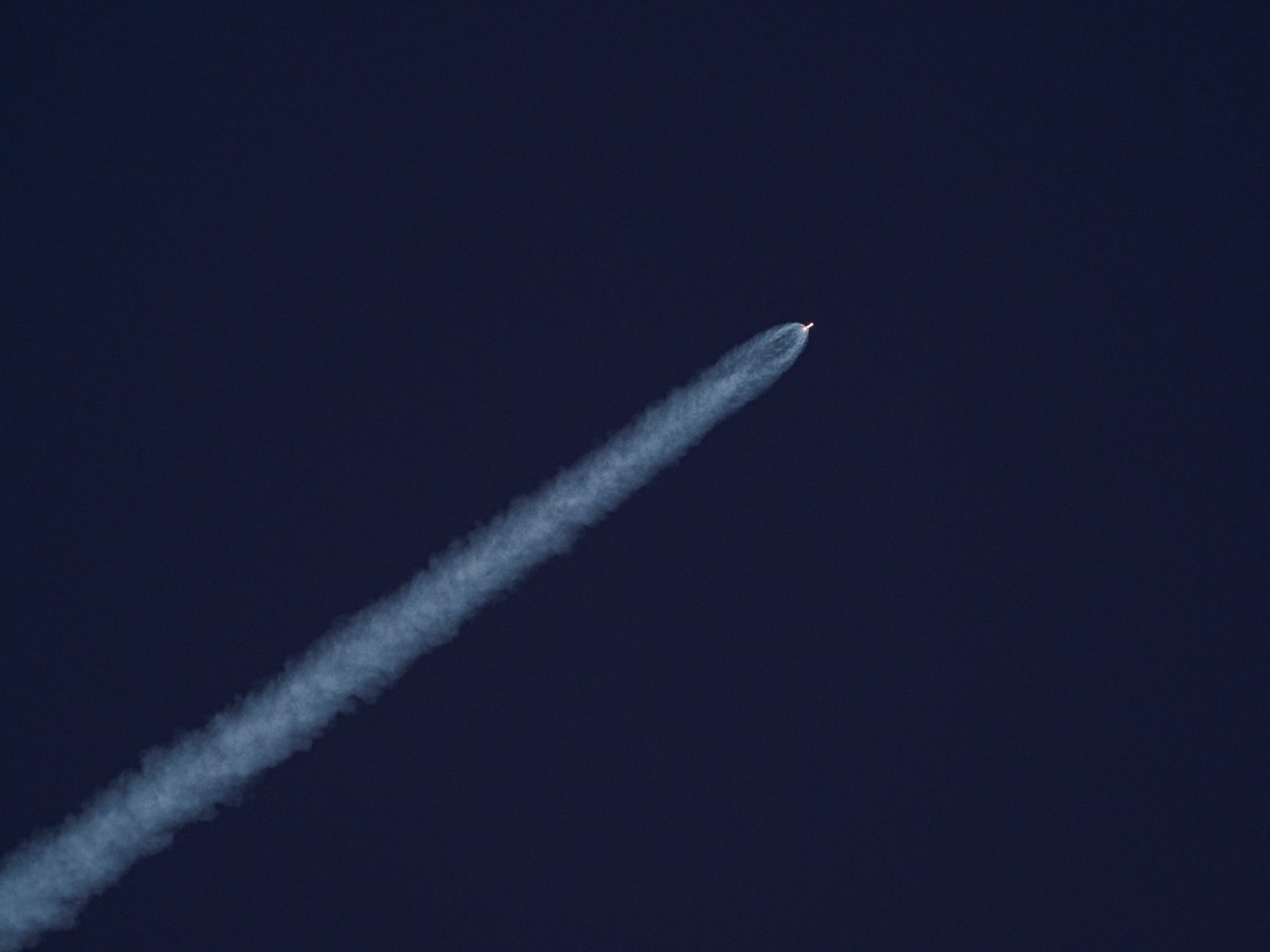 China lanceert groep satellieten de ruimte in