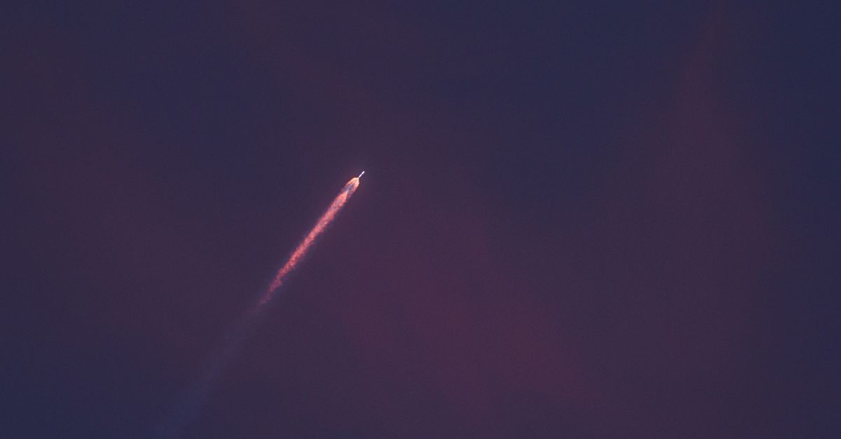 中國藍箭航天火箭解體,數百枚 Starlink 衛星面臨軌道碎片威脅