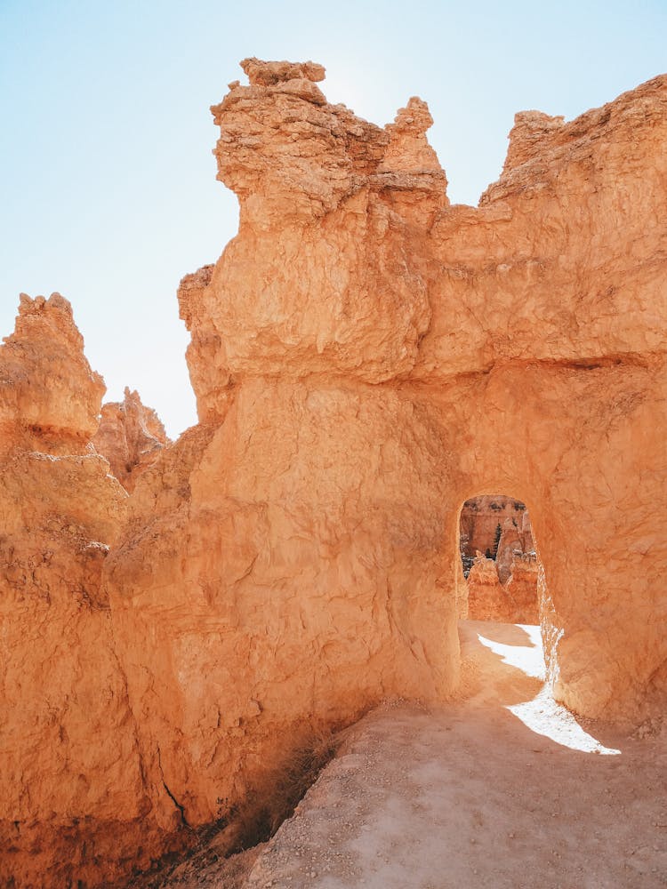 Narrow Arch On Bryce Canyon National Park