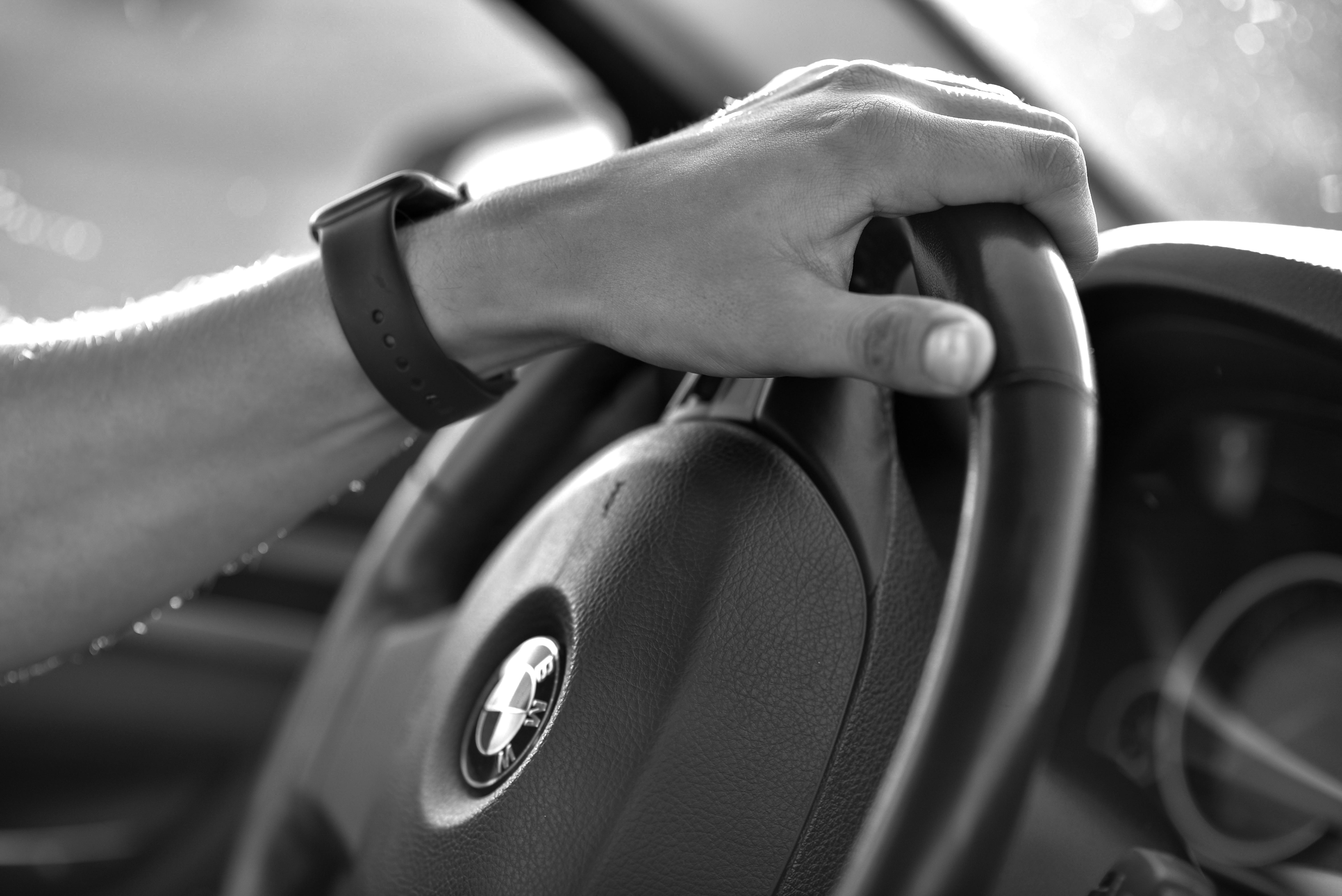 Why distracted driving risks are expanding for commercial trucking fleets — Photo by Viktoria  🐺 on Pexels